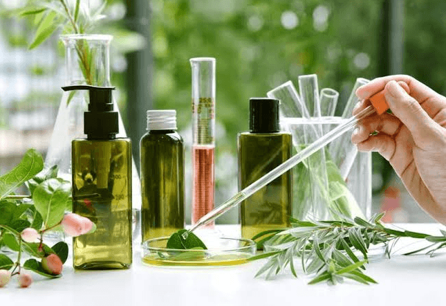 Evaluating Botanical Leaf Extracts for Consistent Commercial Formulations